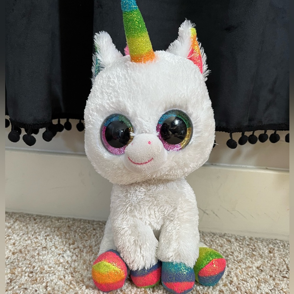 Pixy the unicorn Beanie Boo